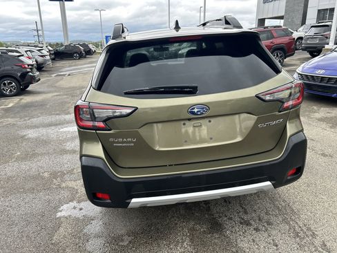 Used 2024 Subaru Outback Limited AWD/4WD image 15
