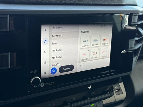 Used 2022 Toyota Tundra SR w/ SR Tow Package image 20