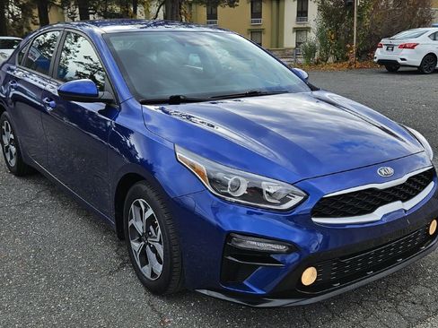 Used 2019 Kia Forte LXS image 7