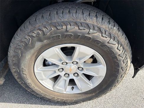 Used 2023 Chevrolet Silverado 1500 LT w/ Protection Package image 12