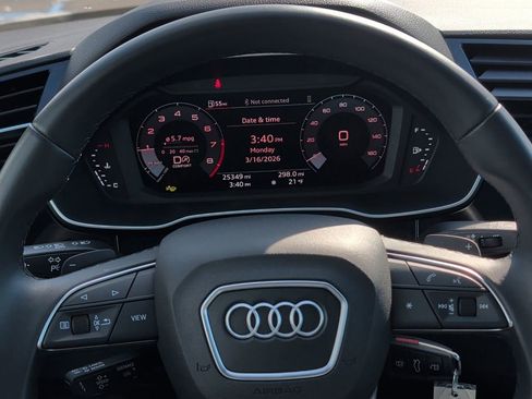 Used 2025 Audi Q3 2.0T Premium image 23