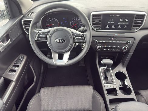 Used 2022 Kia Sportage LX FWD image 28
