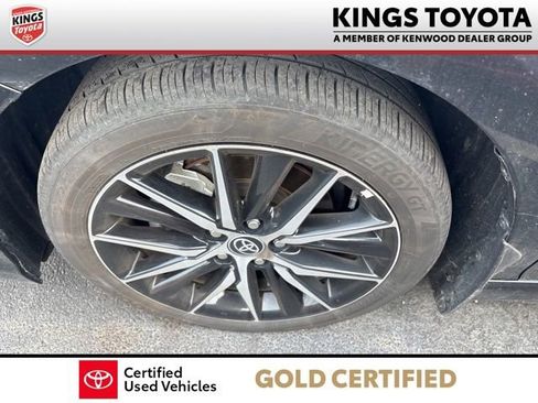 Used 2024 Toyota Camry SE w/ Cold Weather Package image 12