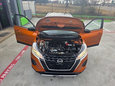 Used 2022 Nissan Kicks SV FWD image 55