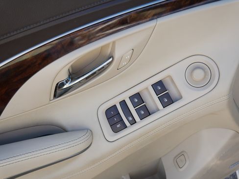 Used 2015 Buick LaCrosse Premium w/ Driver Confidence Package #1 FWD image 20