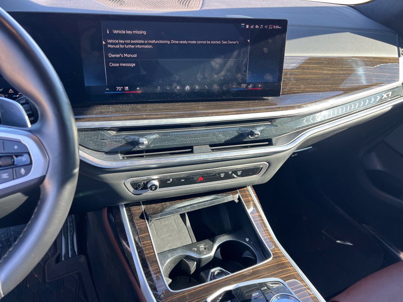 Used 2024 BMW X7 xDrive40i w/ M Sport Package AWD/4WD image 6
