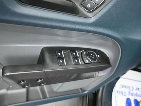 New 2025 Ford Maverick Lariat w/ Black Appearance Package image 10