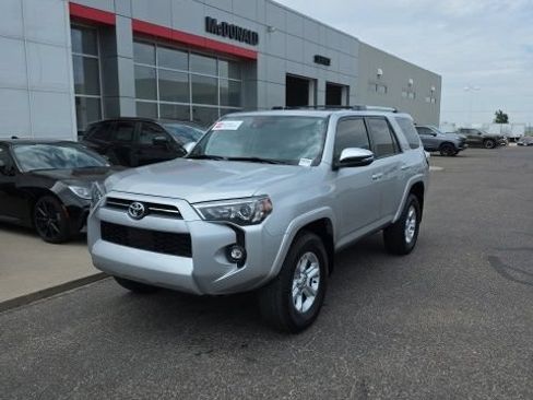 Used 2024 Toyota 4Runner SR5 Premium AWD/4WD image 1