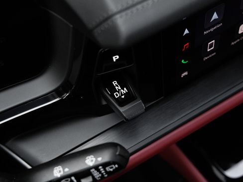 Certified 2026 Porsche Cayenne GTS AWD/4WD image 20