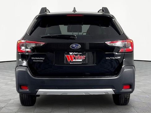 Used 2023 Subaru Outback Limited AWD/4WD image 5