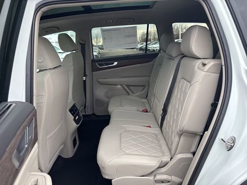 New 2026 Volkswagen Atlas SEL Premium R-Line AWD/4WD image 35