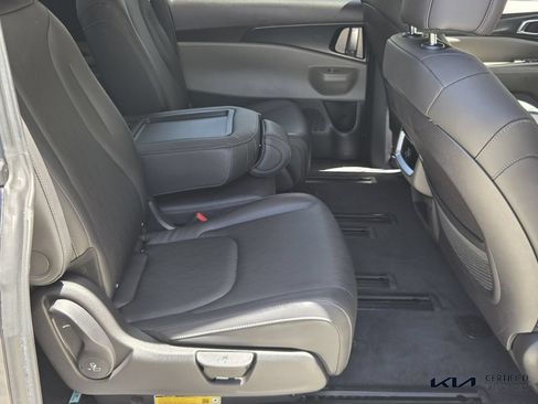 Certified 2026 Kia Carnival FWD image 19