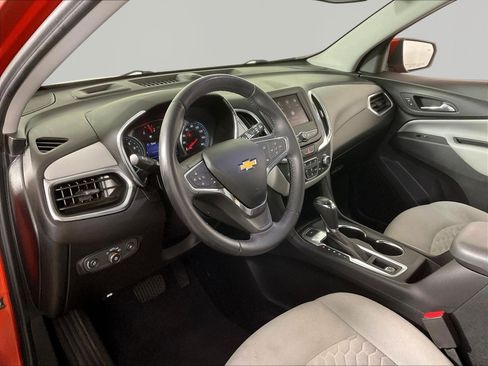 Used 2020 Chevrolet Equinox LT AWD/4WD image 17