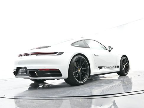 Certified 2022 Porsche 911 Carrera image 48