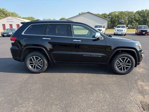 Used 2021 Jeep Grand Cherokee Limited AWD/4WD image 6