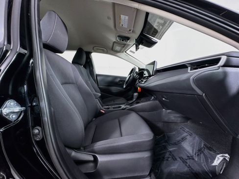 Certified 2025 Toyota Corolla LE FWD image 27