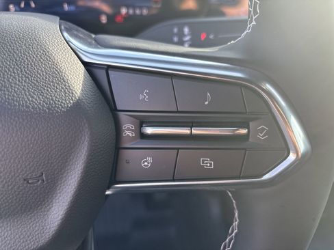 New 2026 Chevrolet Equinox EV LT image 17