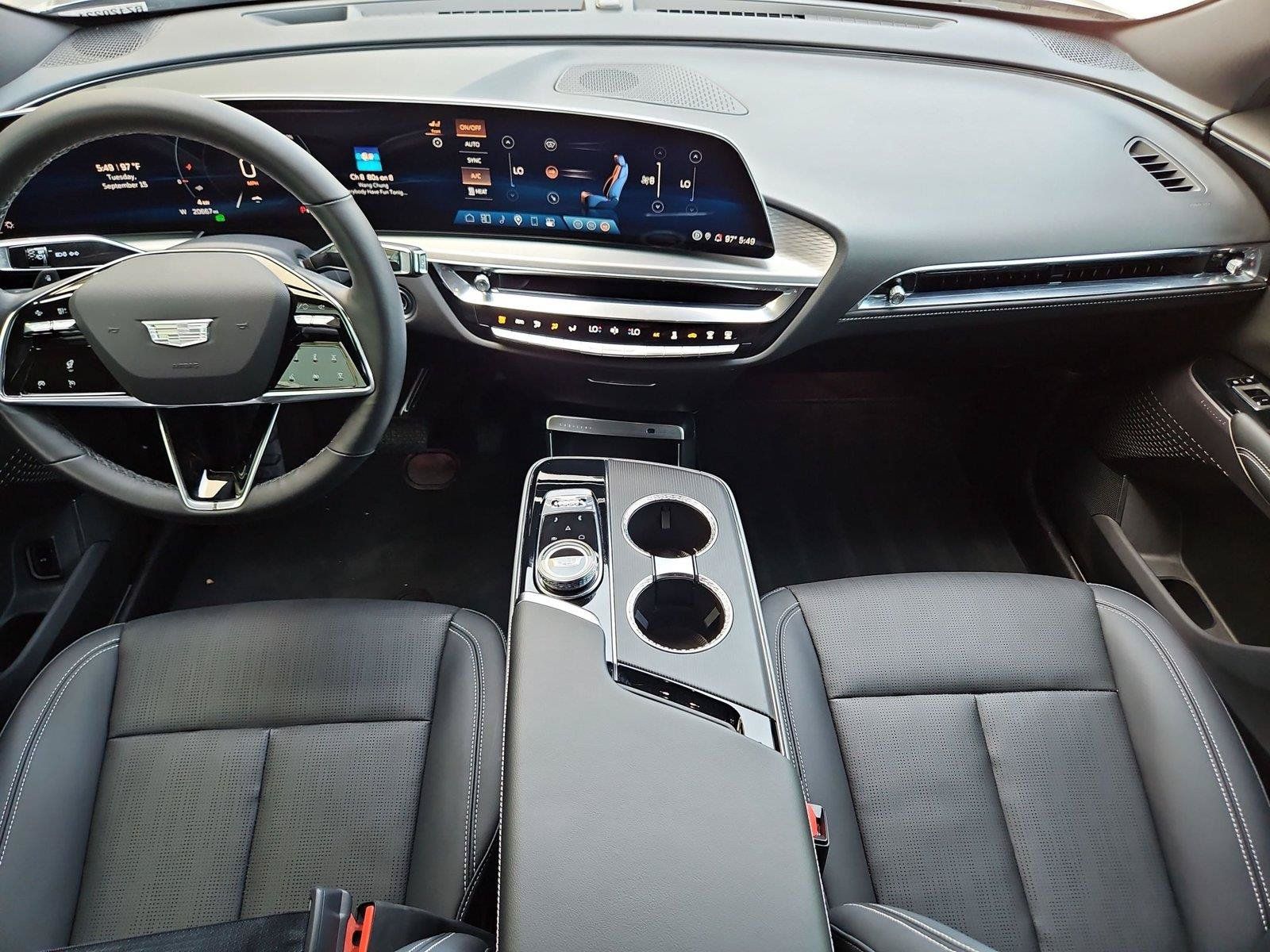 Certified 2024 Cadillac Lyriq Sport AWD/4WD image 13