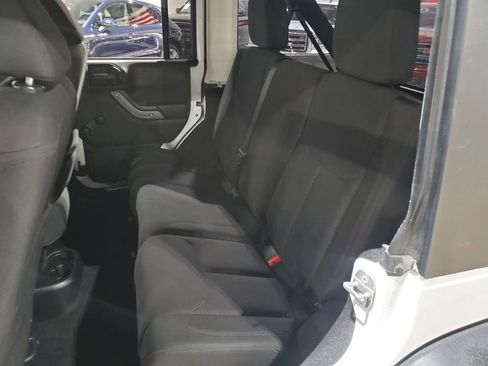 Used 2014 Jeep Wrangler Unlimited Sport w/ Connectivity Group image 26