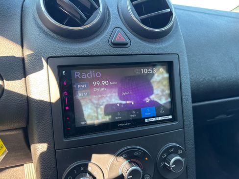 Used 2009 Pontiac G6 Sedan image 14