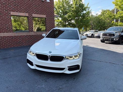 Used 2017 BMW 540i RWD image 3