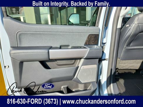New 2026 Ford F250 Lariat w/ Lariat Premium Package AWD/4WD image 25