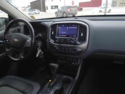 Used 2019 Chevrolet Colorado Z71 image 11