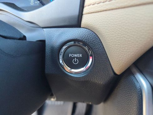 Used 2024 Toyota RAV4 XLE Premium image 27