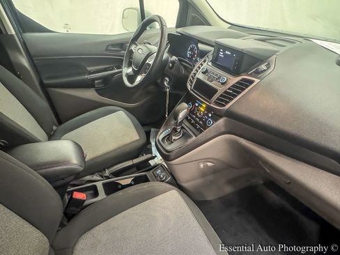 Used 2019 Ford Transit Connect XL image 21
