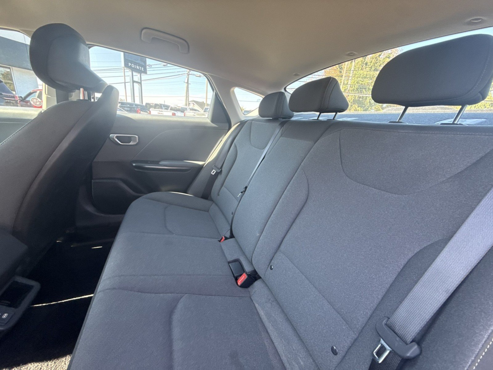 Used 2025 Kia K4 FWD image 24
