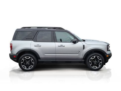 Certified 2023 Ford Bronco Sport Outer Banks w/ Tech Package AWD/4WD image 8