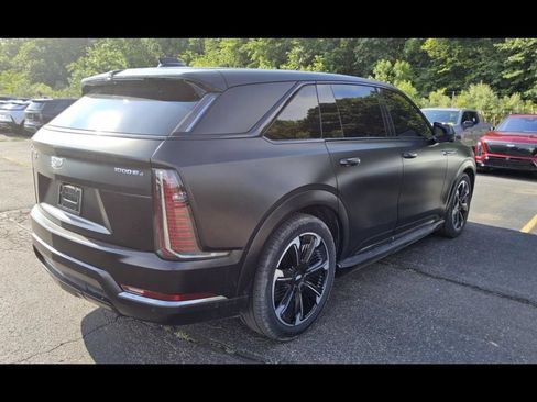 Used 2025 Cadillac Escalade IQ Sport 2 AWD/4WD image 5