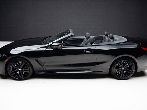Used 2023 BMW M850i xDrive Convertible w/ M Sport Professional Package AWD/4WD image 18