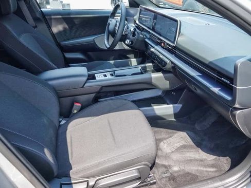 Used 2025 Hyundai Ioniq 6 SE image 15