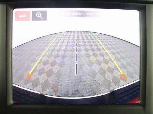 Used 2024 RAM 2500 Big Horn w/ Bed Utility Group image 3