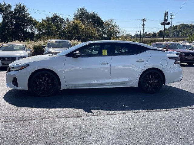 Used 2020 Nissan Maxima SR w/ Illumination Package FWD image 4