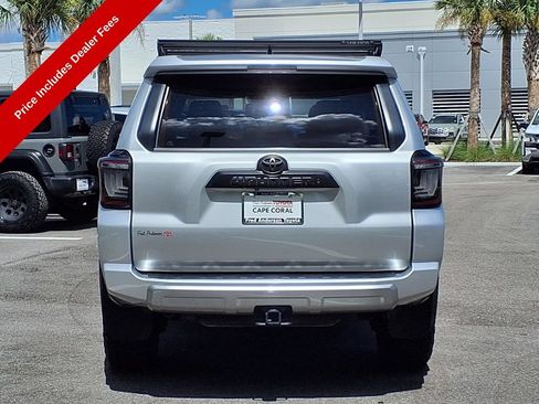 Used 2024 Toyota 4Runner TRD Off-Road Premium w/ Moonroof Package AWD/4WD image 7