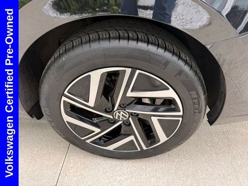 Used 2023 Volkswagen Jetta SEL FWD image 11