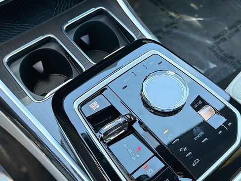 New 2026 BMW 760i xDrive image 29