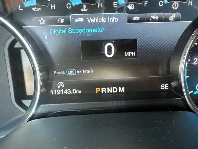 Used 2018 Ford Expedition Limited RWD image 29