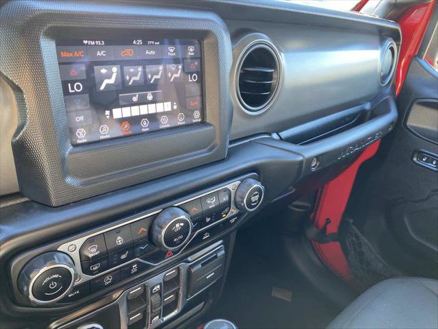 Certified 2022 Jeep Wrangler Unlimited Sport AWD/4WD image 30