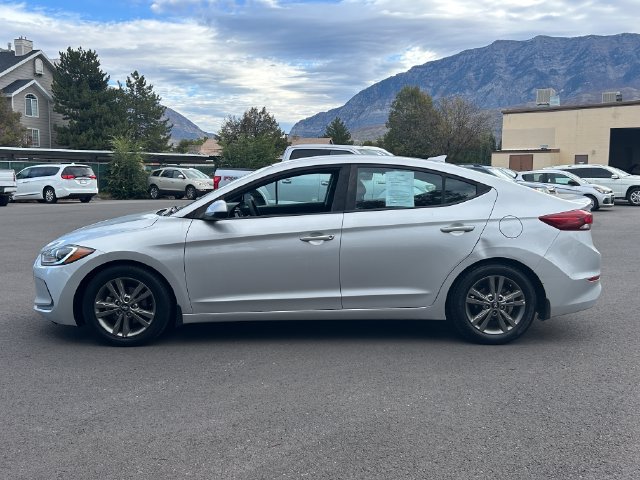 Used 2018 Hyundai Elantra SEL w/ Winter Weather Package FWD image 6