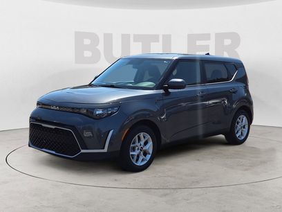 Used 2023 Kia Soul LX w/ Option Group 015