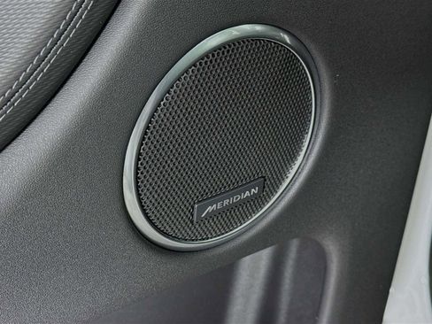 New 2026 Land Rover Discovery Sport Landmark image 19