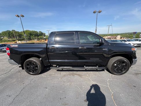 Used 2019 Toyota Tundra SR5 AWD/4WD image 5