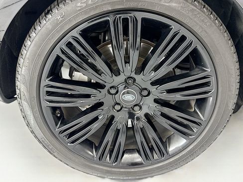 Used 2020 Land Rover Range Rover HSE AWD/4WD image 32
