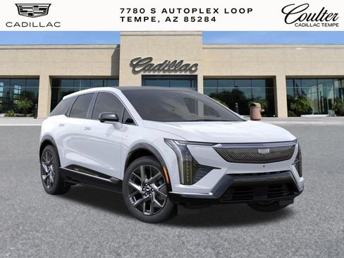 New 2026 Cadillac Optiq Luxury 2 RWD image 8