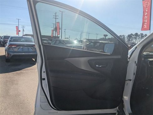 Used 2019 Nissan Murano SL w/ SL Technology Package image 11