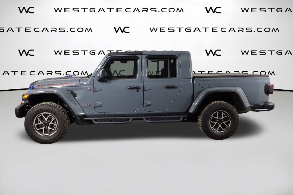 Used 2026 Jeep Gladiator Rubicon w/ Safety Group AWD/4WD image 5