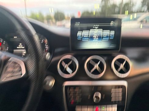Used 2019 Mercedes-Benz CLA 250 4MATIC image 25